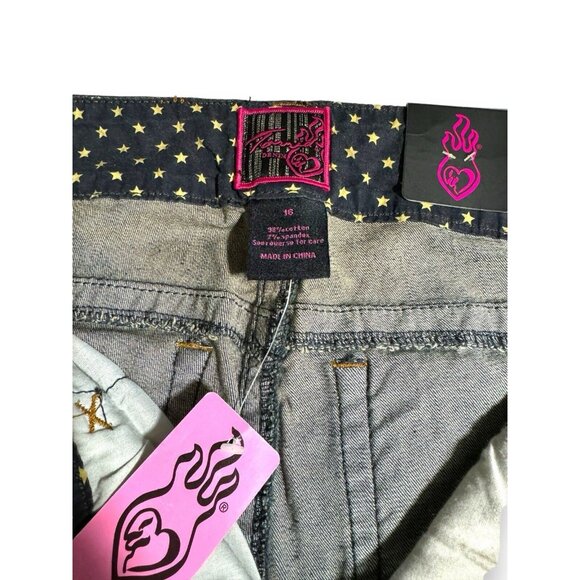 Torrid Denim Cotton Blend Jeans Pants Women's Size 16 New with Tags - Picture 3 of 7